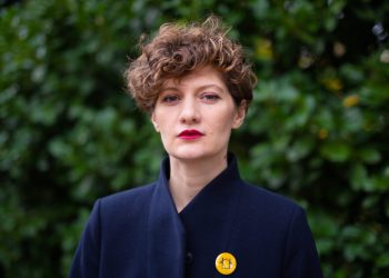 “ნუ გვატყუებთ. აქ დებილი არავინ არ არის… “- ვის მიმართავს ბაია პატარაია?