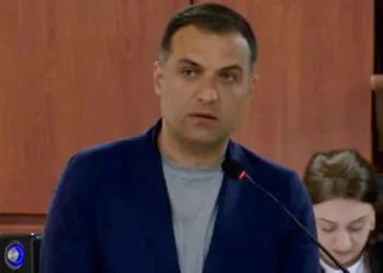 „ბათუმში, პროტესტის მონაწილეებთან პირადი ურთიერთობები ისე ჩამოგვიყალიბდა, ვხუმრობდით ხოლმე, ლამის დავნათესავდითო“ – გრიგოლ ბესელია სასამართლო პროცესზე