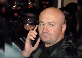 რუსთაველის გამზირზე “ხარება” გამოჩნდა – რა ხდება ადგილზე?