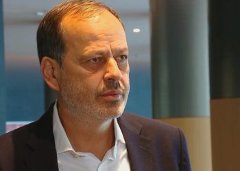 რა განცხადებას აკეთებს ლაშა პაპაშვილი „რძის სკანდალზე“?