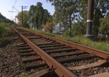 “13 წლის, უკარგესი ბიჭი დაგვეღუპა… ლამის ეზოებში ჩაგვიაროს მატარებელმა, ხალხი იძულებულია ლიანდაგებზე იმოძრაოს” – ბათუმის ტრაგედიის ახალი დეტალები