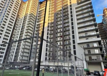 “22-ე სართულიდან ლიფტი ჩავარდა, სიკვდილს ჩავხედეთ თვალებში”- მოქალაქე საგანგაშო ინფორმაციას ავრცელებს