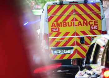 🎥”სასწრაფოს მანქანა 2 საათია ცდილობს ავიდეს გზაზე და ვერ ასულა”- რა კადრებს ავრცელებს სოციალურ ქსელში მოქალაქე?