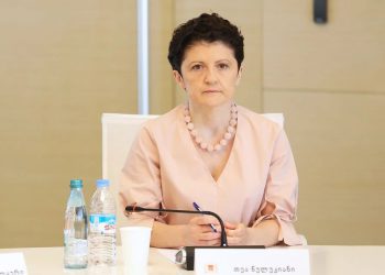 🎥”როგორც ქალბატონი ლამარა იტყოდა, თქვე, მართლა იდიოტებო…”- რას წერს თეა წულუკიანი?