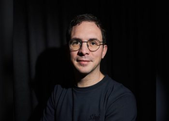 “ახლა უკვე შემიძლია ვისაუბრო იმაზე, რაც 12 თებერვალს თბილისის აეროპორტში გადამხდა”- რას წერს ფრანგი ჟურნალისტი