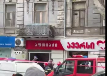 “ამ წუთებში თბილისში დადიანის ქუჩაზე ერთი სართული ჩამოინგრა” – რა ვითარებაა ადგილზე?