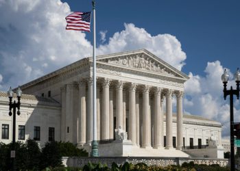 აშშ-ში მცხოვრებ იმიგრანტთა ნაწილს ჰუმანიტარული სტატუსი გაუუქმდება – უზენაესი სასამართლოს ხმაურიანი გადაწყვეტილება