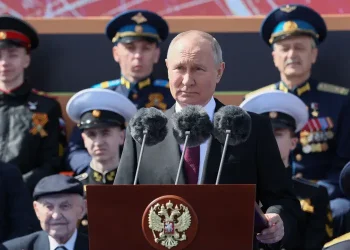 „სიმართლე და სამართლიანობა ჩვენს მხარესაა“ – ვლადიმერ პუტინი 9 მაისის აღლუმზე სიტყვით გამოსვლისას