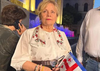 რუსთაველის გამზირზე რასა იუკნევიჩიენე მივიდა