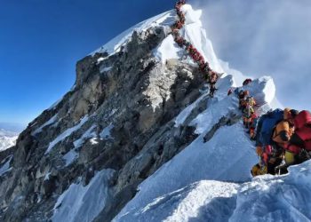 ევერესტზე ასვლის დროს 2 ალპინისტი დაიღუპა – ნახეთ დეტალები
