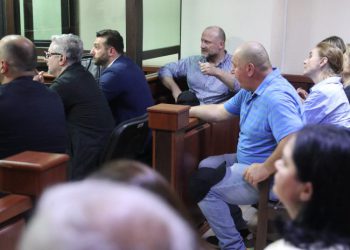 ზურაბ გირჩი ჯაფარიძის ადვოკატებმა სასამართლო პროცესი დატოვეს