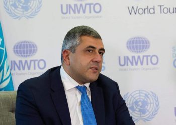 “თვითმფრინავში რომ ჩავჯექი, მაშინ ვნახე deep ვირთხების გადაწყვეტილება… კარგი იქნება, თუ კობახიძე ახსნის რატომ გააკეთა ეს”- ზურაბ პოლოლიკაშვილი