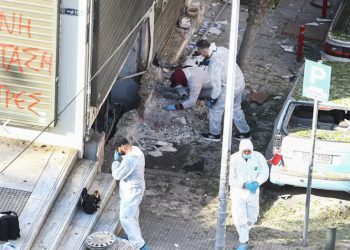 „ბომბი ხელში აუფეთქდა…“ – თესალონიკში 38 წლის ქალი დაიღუპა