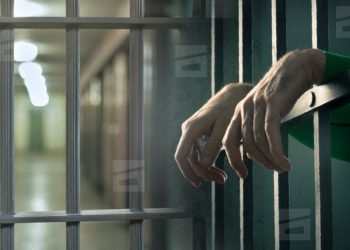 “ნახევარი თავი არ აქვს – “პლასტმასი” აქვს ჩადგმული”- ყოფილი პატიმარი ქუთაისის ციხის ადმინისტრაციას არაადამიანურ მოპყრობაში ადანაშაულებს