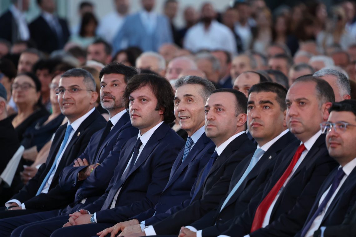 “ქართული ოცნება“ მოქალაქეებს სოციალურ ქსელებში შეურაცხყოფისთვის უჩივის