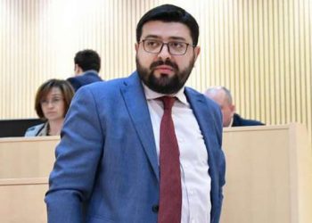 „ვიღაცამ გადაწყვიტა, ფულები აკეთოს?! ყველას მოეკითხება!“ – რას წერს დიმიტრი სამხარაძე?