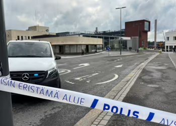 ფინეთში, სავაჭრო ცენტრთან რამდენიმე ადამიანი დაჭრეს