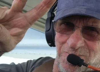 „მფრი­ნა­ვი ქმე­დუ­უ­ნა­რო გახ­და…“ – დეტალები ავიაკატასტროფის შესახებ, რომელსაც ქართველი მეცნიერის სიცოცხლე ემსხვერპლა