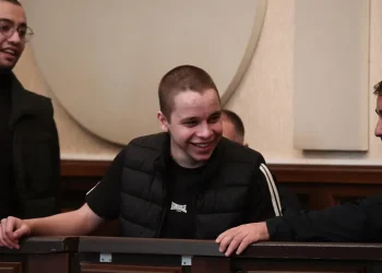 “ვითხოვ, სასწრაფო გამოუძახონ ბავშვს…” – სხდომის დაწყებამდე, პატიმარი გიორგი გორგაძე შეუძლოდ გახდა