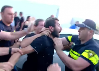 შსს-მ დღეს თვალჭრელიძის ქუჩაზე 17 ადამიანი დააკავა