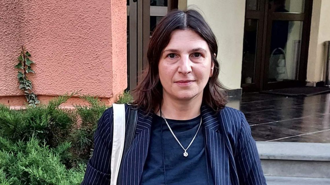 “ნინო დათაშვილს ემუქრება 20 დღით იძულებითი ფსიქიატრიული დაკვირვების ქვეშ ყოფნა მაშინ, როდესაც ემოციური ლაბილობა არ წარმოადგენს შეურაცხადობის დადგენის საფუძველს” – ფსიქიკური ჯანმრთელობის დარგის სპეციალისტები