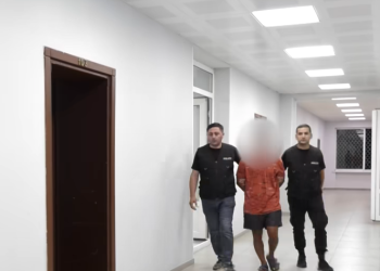 “ალკოჰოლის ზემოქმედების ქვეშ მყოფმა მინის ბოთლის გამოყენებით ჭრილობები მიაყენა” – შინაგან საქმეთა სამინისტრო განცხადებას ავრცელებს