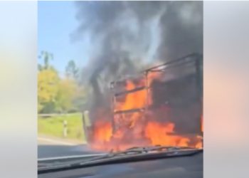 ურეკთან ახლოს, ავტობანზე სატვირთო ავტომობილს ცეცხლი გაუჩნდა – რა ვითარებაა ადგილზე