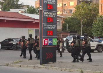 გორის ცენტრში სპეცრაზმია მობილიზებული – ბოლო ცნობები სისხლიანი დაპირისპირების ეპიცენტრიდან