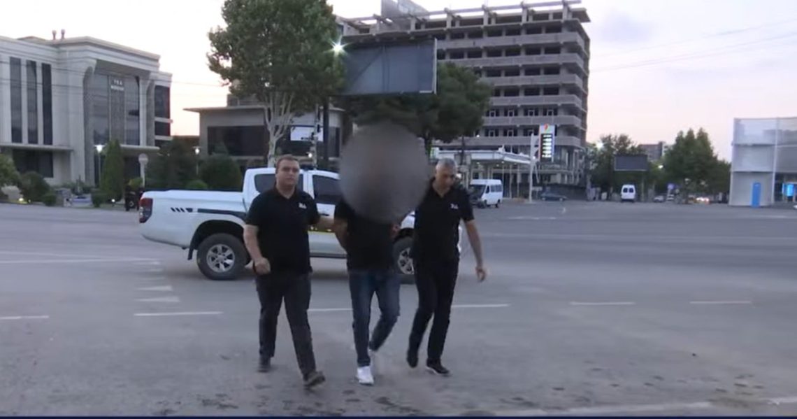 “ძალის გამოყენებით ჩასვეს ავტომანქანის საბარგულში, ერთ-ერთი მდინარის მიმართულებით წაიყვანეს…” – შსს განცხადებას ავრცელებს