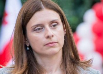 “თვითმმართველობის არჩევნებში მონაწილეობას არ მივიღებ” – თეონა აქუბარდია