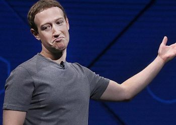 მარკ ცუკერბერგი მარკ ცუკერბერგს უჩივის