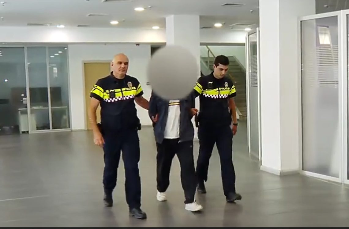 “ამოიღებულია 20 შეკვრად დაფასოებული, სარეალიზაციოდ გამზადებული ნარკოტიკული საშუალება” – შსს-მ თურქეთის მოქალაქე დააკავა