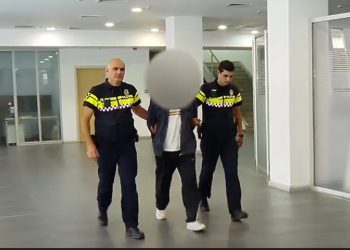 “ამოიღებულია 20 შეკვრად დაფასოებული, სარეალიზაციოდ გამზადებული ნარკოტიკული საშუალება” – შსს-მ თურქეთის მოქალაქე დააკავა