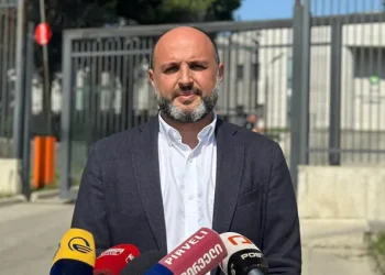 “4 ოქტომბერი იქნება მშვიდობიანი რევოლუციის დღე, როგორი მშვიდობიანი რევოლუცია იქნება, იცით?” – ირაკლი ნადირაძე