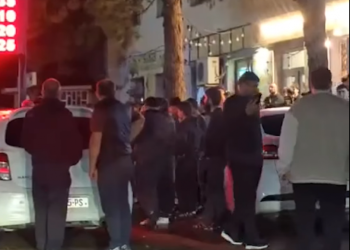 არსებული ცნობით, მარნეულში საკრებულოს მოადგილის შვილსა და ახალგაზრდებს შორის ჩხუბი მოხდა