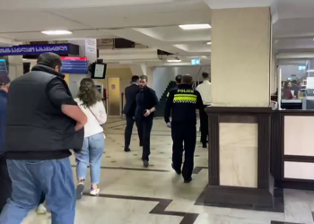 საქალაქო სასამართლოში ევაკუაცია გამოცხადდა – რა ხდება ადგილზე