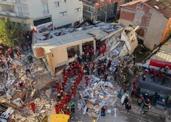 თურქეთში კორპუსის ჩამონგრევას ორი არასრულწლოვანი ემსხვერპლა