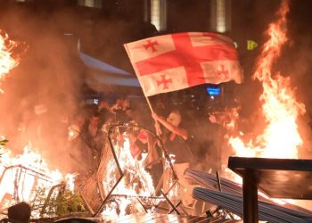 სასამართლომ 4 ოქტომბრის მოვლენებზე დაკავებულ კიდევ 5 პირს პატიმრობა შეუფარდა