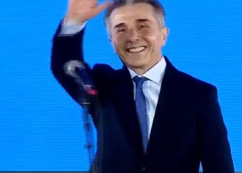 თბილისში მიმდინარე მოვლენების პარალელურად, “ქართული ოცნება” გამარჯვებას ზეიმობს