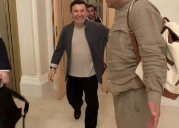 “საქართველოში საკუთარი თვითმფრინავით ჩამოფრინდა პუტინის უახლოესი გარემოცვის წევრი და რუსი ოლიგარქი უმარ კრემლიოვი” – ელისო კილაძე