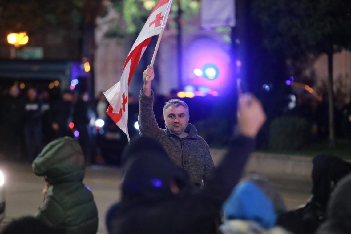 დააკავეს მწერალი ზვიად კვარაცხელია