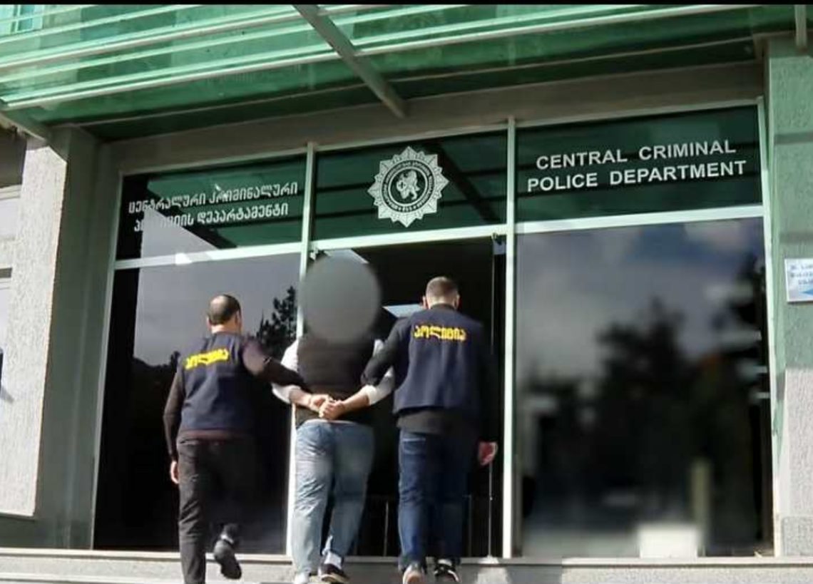შსს-მ არასრულწლოვნის ტრეფიკინგის ბრალდებით თბილისში 1 პირი დააკავა