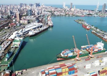 ბათუმის პორტში განსაკუთრებით დიდი ოდენობით სხვადასხვა სახის ნარკოტიკი ამოიღეს – დაკავებულია უცხო ქვეყნის მოქალაქე