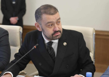 ბექა ოდიშარია თბილისის საკრებულოში განათლებისა და კულტურის კომისიის თავმჯდომარის პოსტზე დაინიშნა