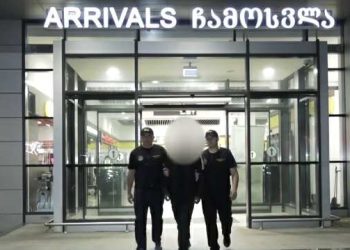 პოლიციამ აჭარაში ნარკოდანაშაულის ბრალდებით სამი პირი დააკავა