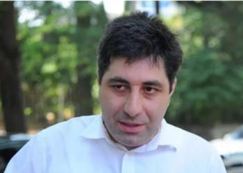 “ბრძოლა ბოლომდე, და ბრძოლა ბოლომდე ნიშნავს გამარჯვებას” – ვახო სანაიამ საპატიმრო დატოვა