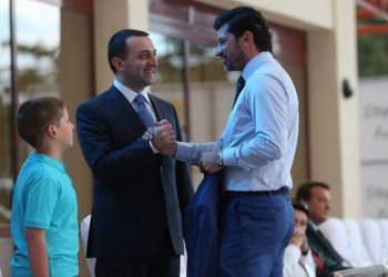 “ძალიან სამწუხარო და დასანანია, ძალიან მწყდება გული” – კალაძე ღარიბაშვილზე