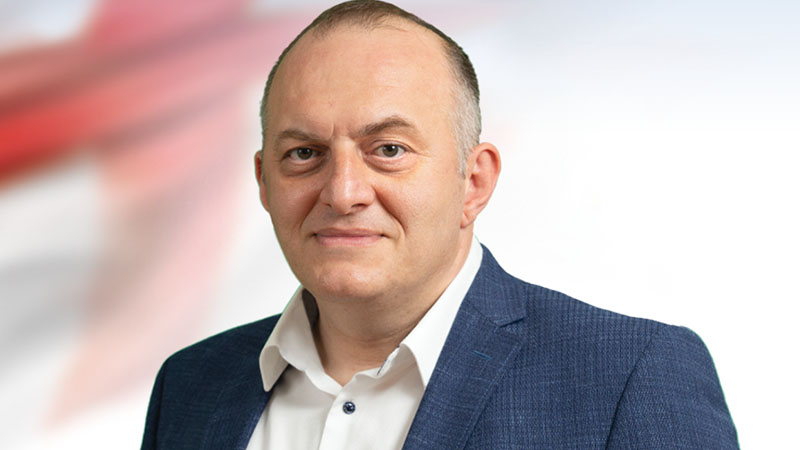 “მეც ვიყავი ჩინოვნიკი, შეიძლება კაბინეტს მიღმა მეც არ ვიხედებოდი, მაგრამ ახლა ისეთი ვითარებაა, უცებ გავგიჟდი” – მურთაზ ზოდელავა