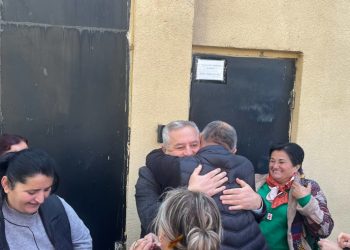 “ვერაფერი ვერ მოკლავს პროტესტს, ვერც ციხე, ვერც შეშინება, ვერც დაშინება, ვერც შანტაჟი” –  ზურაბ ცეცეხლაძემ იზოლატორი დატოვა