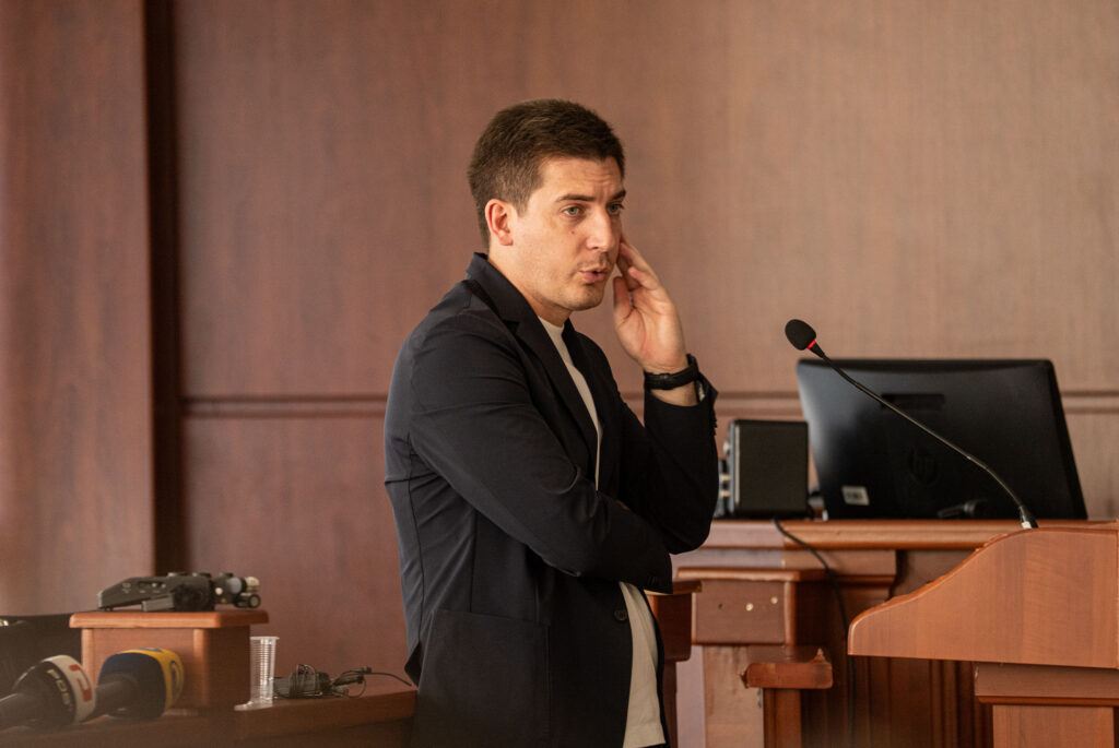 „დგებუაძისთვის გაწნილი სილა არ უკავშირდება მის საქმიანობას“ – მზია ამაღლობელის სააპელაციო საჩივარი